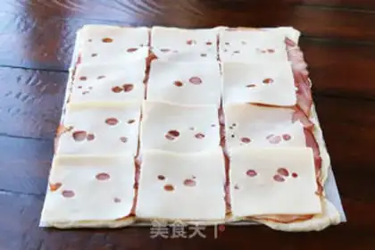 Make Cheese ham rolls step 2