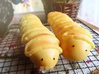 Make caterpillar bean bread step 28