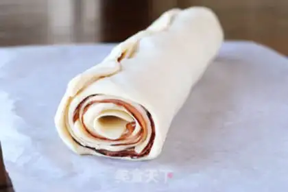 Make Cheese ham rolls step 3