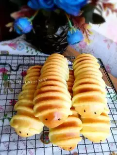 Make caterpillar bean bread step 30