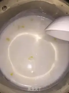 Make Corn soup step 1