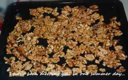 Make Amber walnuts step 4