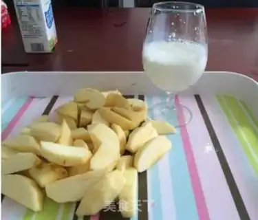 Make Apple milk step 1