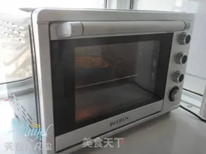 Make Halloween scream pizza step 11