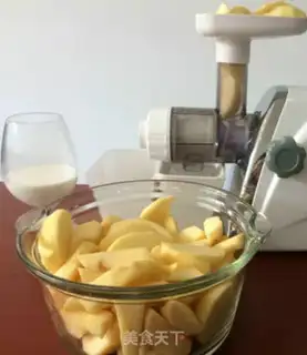 Make Apple milk step 2