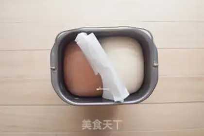 Make Lazy cat toast step 3