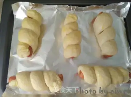 Make Sausage bread step 12