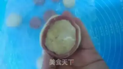 Make Lotus souffle step 16