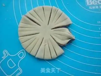 Make Lotus souffle step 20