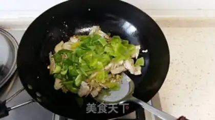 Make Blue pig belly step 4