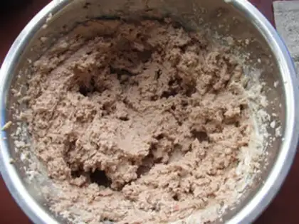 Make Chestnut chocolate cake step 18