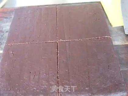 Make Chestnut chocolate cake step 19