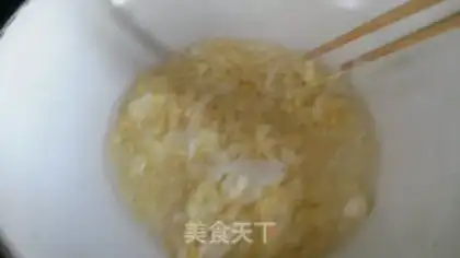 Make An egg box of celery step 3