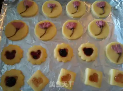 Make Romantic cherry cookies step 5