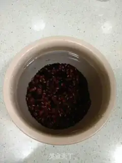Make Black rice, red bean soup step 2
