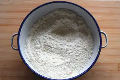 Make Fresh cabbage bun step 0