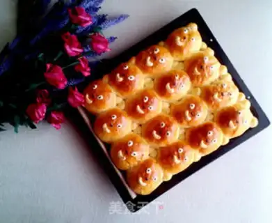 Make Squeeze bear peanut bread step 19