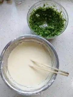 Make A green eggcake step 1