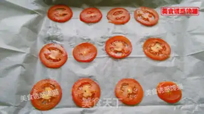Make Tomato cake rolls step 4