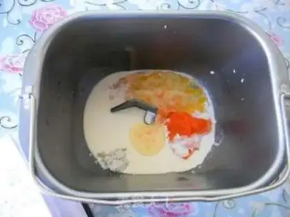 Make Carrot cream buns step 2