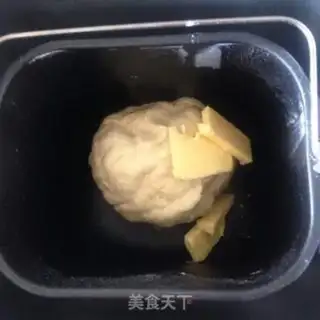 Make Flower bread step 2