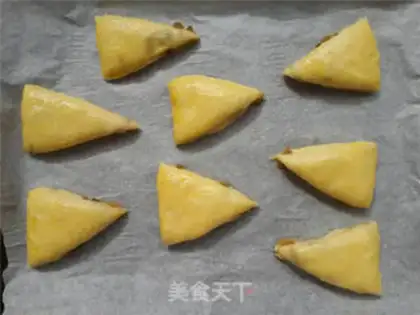 Make raisin scon step 7