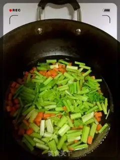 Make Celery peanuts step 1