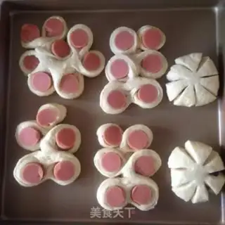 Make Flower bread step 6