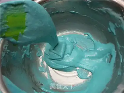 Make Colorful Macalon step 9