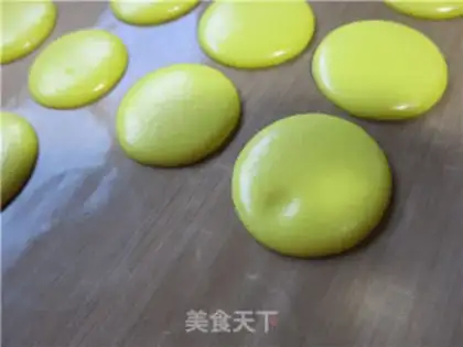 Make Colorful Macalon step 13