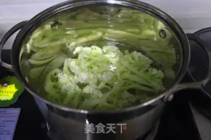 Make Cheese and broccoli step 2