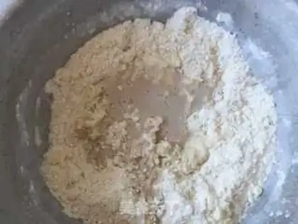 Make The durian pizza step 2
