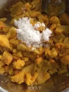 Make Pumpkin bag step 2