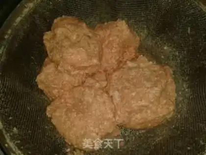 Make Black pepper beef sausage step 3