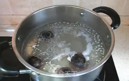 Make Clear the fish pan step 4