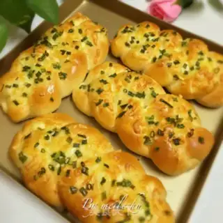 Make Onion cheese bread step 19