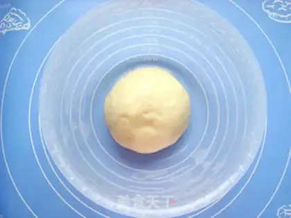 Make A cocoon ball step 1