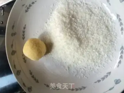 Make A cocoon ball step 3