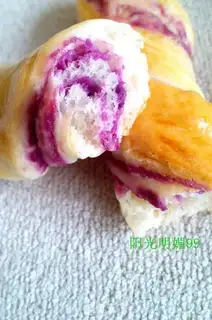 Make Spaghetti bread step 20