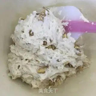 Make No beer pecan bread step 5