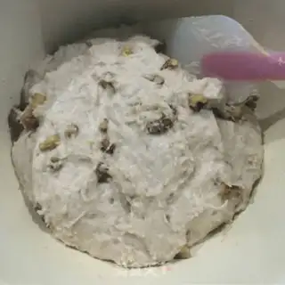 Make No beer pecan bread step 6