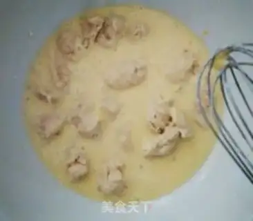 Make Chinese cranberry toast step 4