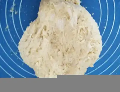 Make Chinese cranberry toast step 6