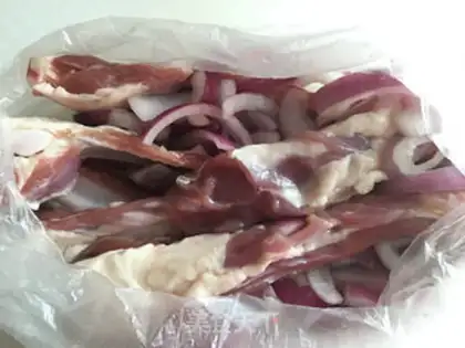 Make Xinjiang roasted lamb chops step 0
