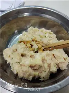 Make Pork sticker step 2