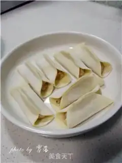 Make Pork sticker step 5