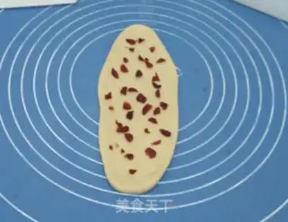 Make Chinese cranberry toast step 13