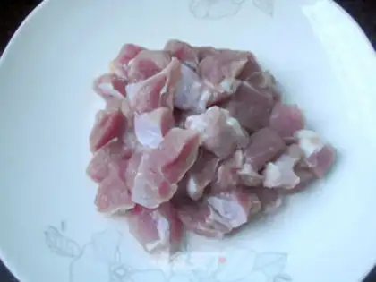 Make Pyramid pig soup step 1