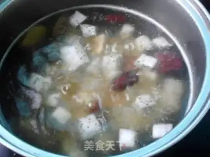 Make Pyramid pig soup step 4