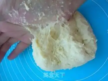 Make caterpillar bean pie step 3